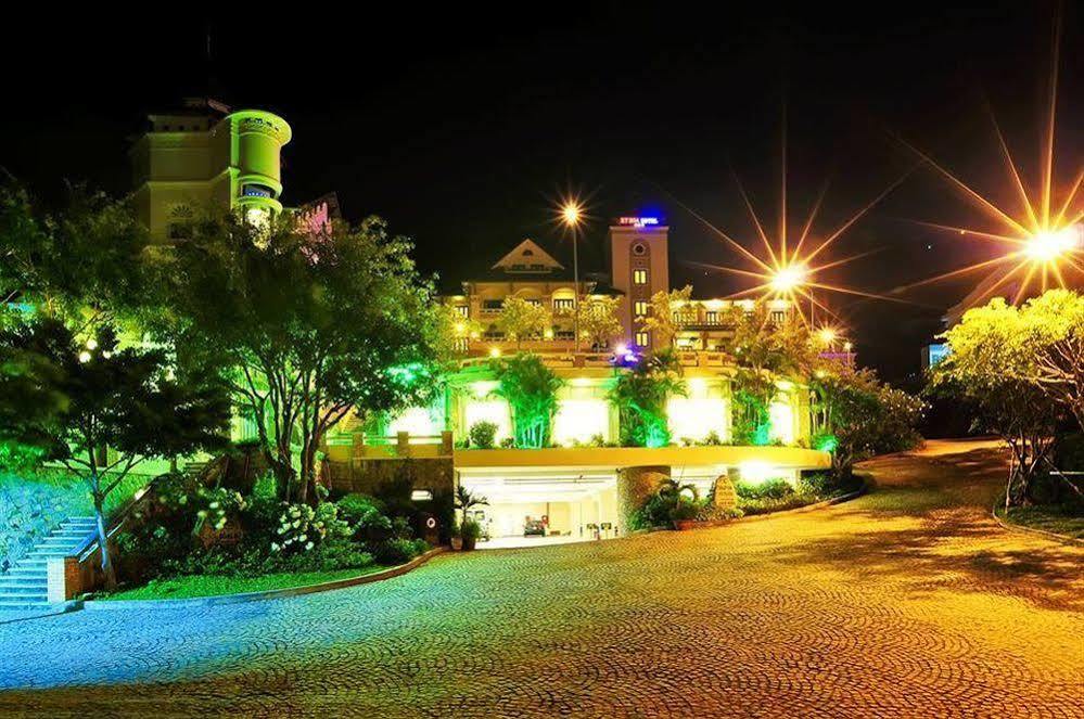 Beachfront Hotel Vung Tau Exterior photo